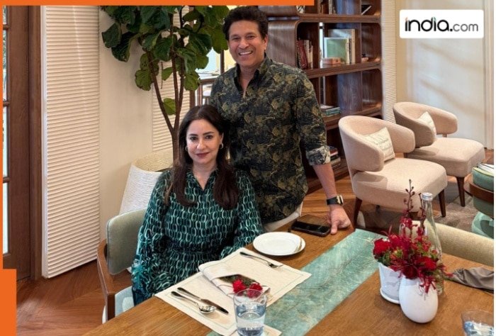 Sachin Tendulkar celebrating Valentine’s Day with wife Anjali Tendulkar