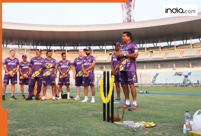 KKR perform traditional pooja at Eden Gardens before their training session, video goes viral