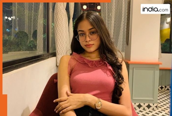 Meet Dipanshi, Varanasi girl recruited by Microsoft as.., pursuing B.Tech from this top institute; not IIT, NIT, BIT, IIM, VIT, name is…